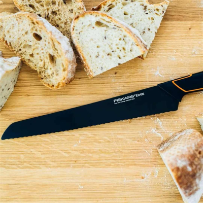                             Nůž na pečivo Edge Bread Knife Black                        