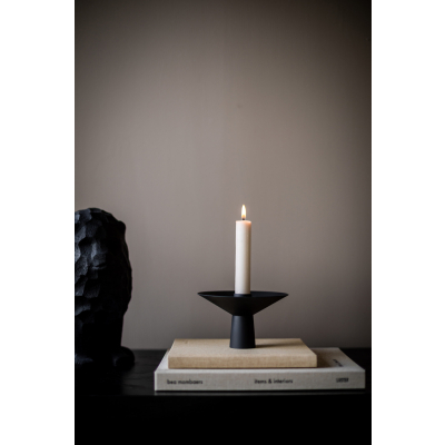                             Kovový svícen Uma Candlestick Black                        